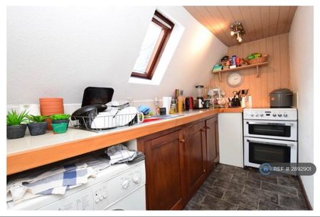 1 bedroom flat to rent - Photo 3