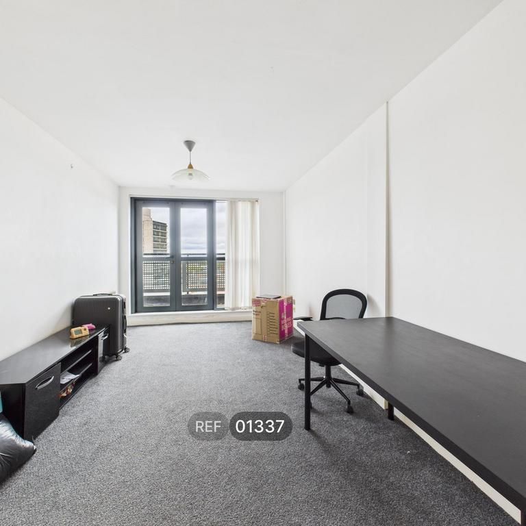 2 bedroom apartment to rent - Photo 1