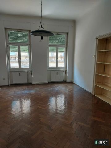 Nette 3 Zimmer Altbauwohnung mit Balkon in der Mandellstraße! - Foto 4
