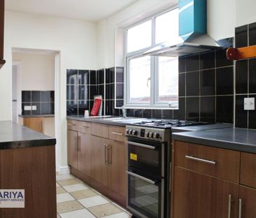 3 bedroom terraced house to rent - Photo 5