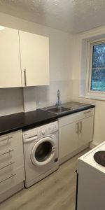 Stanborough Green, WELWYN GARDEN CITY - Photo 3