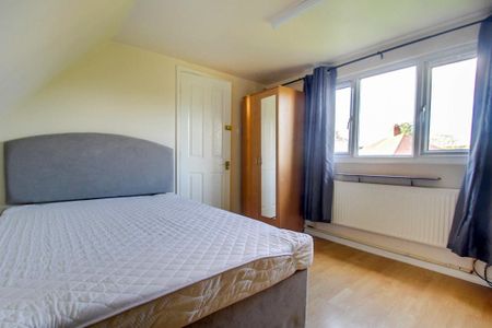 4 bedroom house of multiple occupation to rent - Photo 4