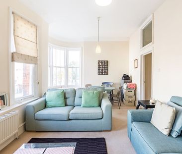 2 bedroom flat to rent - Photo 5