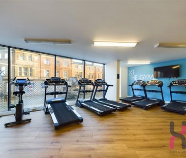 6 bedroom flat to rent - Photo 3