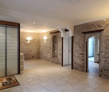 Location Maison 4 pièces 131m² ORLEANS 45000 - Photo 3