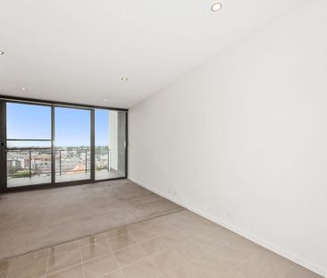 Modern City Living at the LINQ - Photo 6