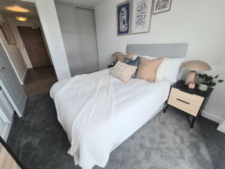 Cow Green, Halifax - Photo 5