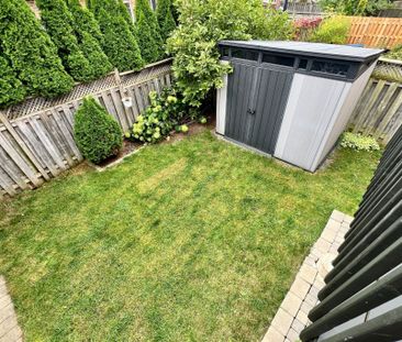 For Lease - 2384 Hollybrook Drive, Oakville, Ontario - Photo 1