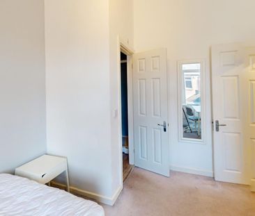 To Let: Portman Street, Middlesbrough TS1 4DH - Photo 4