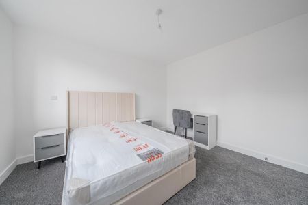 1 bedroom in a house share to rent - Photo 5