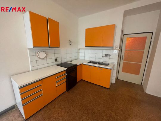 Pronájem bytu 2+1 v osobním vlastnictví 94 m², Praha 8 - Libeň - Photo 1
