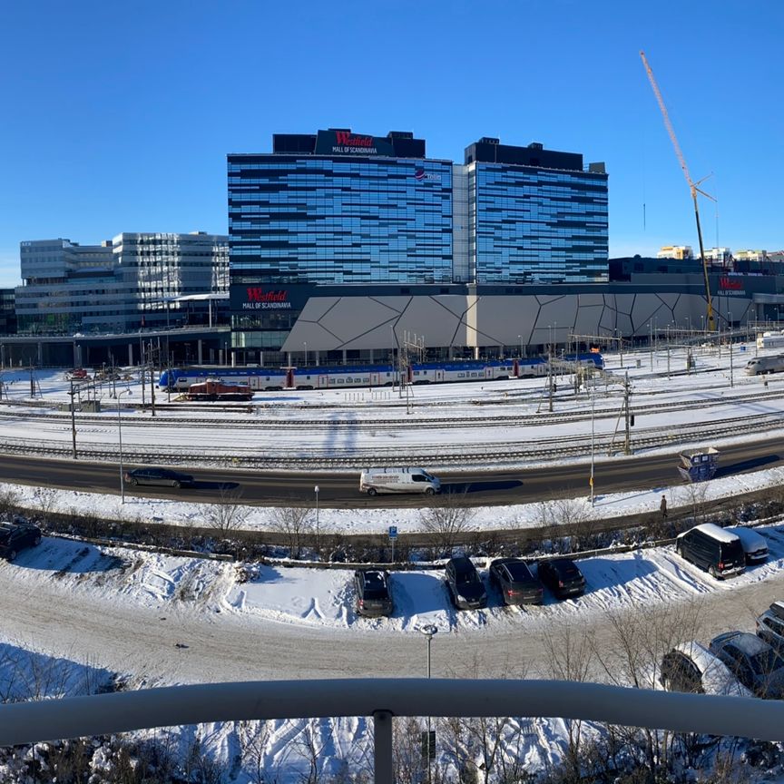 Ballonggatan, Solna - Photo 1