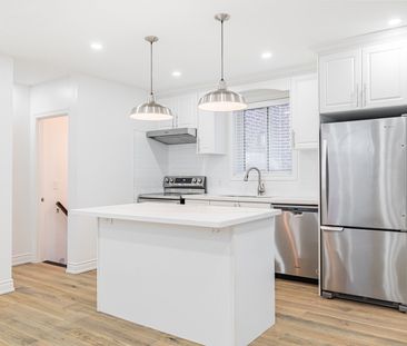 For Lease - 86 Fairleigh Crescent, Toronto, Ontario - Photo 5