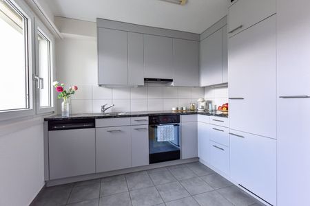 4.5 Zimmer, 90 m², 1. Stock - Photo 2