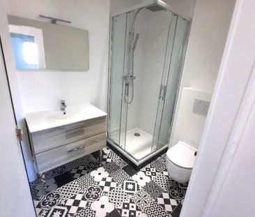 Colocation Appartement Massy 1 pièce et sa salle de douche 30 m2 - Photo 3
