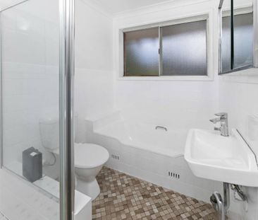 Location, Location, Location... - Photo 4