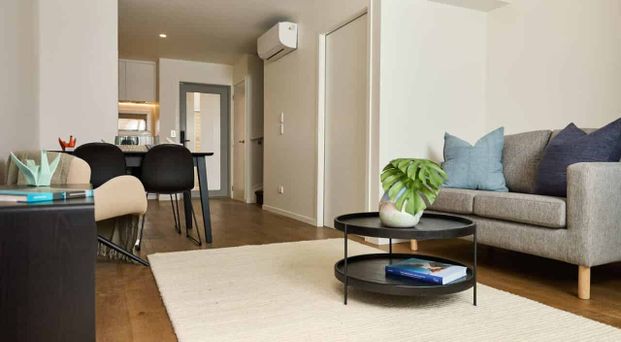 This neat and tidy 2-bedroom - Photo 1