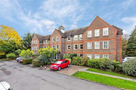 West Drive, Sonning, Berkshire, RG4 - Photo 5