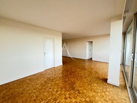 Location Appartement 4 pièces 75m² - Photo 2