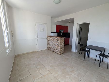 Apartment - Photo 4