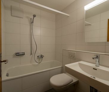 Nähe Matthäuskirche - moderne 3-Zimmerwohnung im 4.OG mit Lift - Photo 2