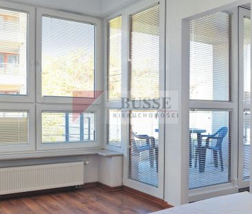 Stylowe mieszkanie 2-pokojowe blisko centrum - Zdjęcie 2