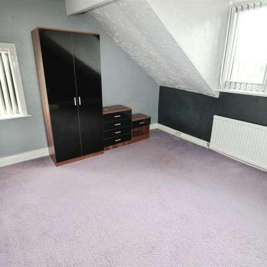 Bowling Hall Road, Bradford, BD4 - Photo 1