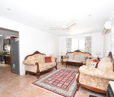 Pool and Garden Service Included in Rent - Photo 1