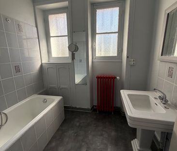 Location Maison 5 pièces 132m² LAVAL 53000 - Photo 4