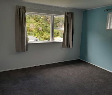 Recently renovated family home with great location - Photo 3