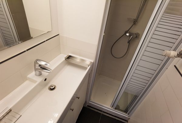 Möblierte Studio in Brüssel Schuman, EU-Bezirk - Photo 1
