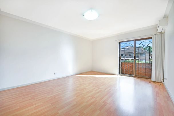 Executive apartment with prime location - Photo 1