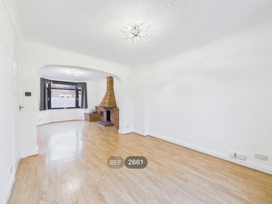 3 bedroom terraced house to rent - Photo 1