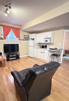 For Lease - 2230 Coronation Drive Unit# Lower, London North, Ontario - Photo 1