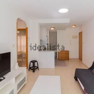 Alquiler de piso en Zona Pueblo - Foto 1
