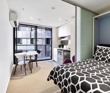 Fully Furnished One Bedroom Apartment - Photo 3