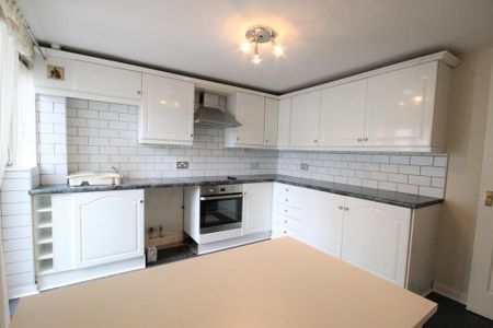 2 bedroom terraced house to rent - Photo 5