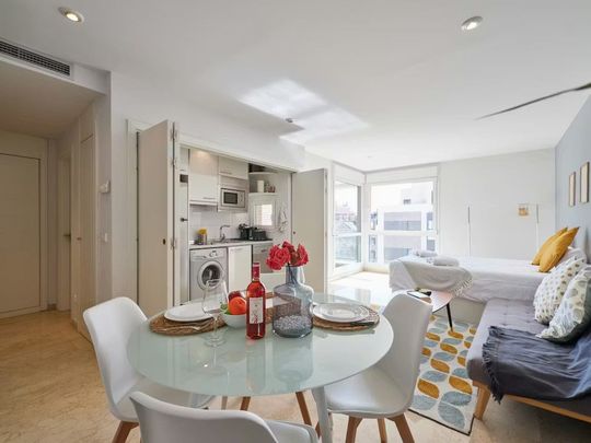 Calle Algete, Madrid, Community of Madrid 28045 - Foto 1