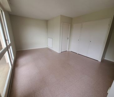 Location Appartement 1 pièce 28m² ANGERS 49000 - Photo 5