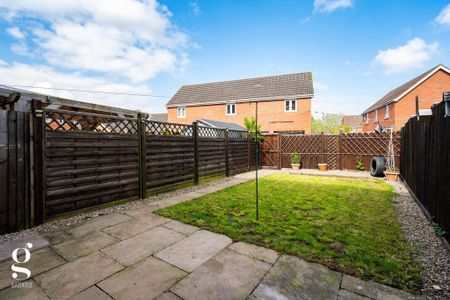 4 bedroom terraced house to rent - Photo 4