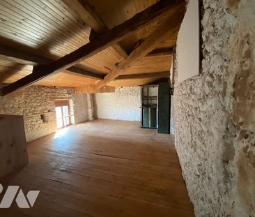 Maison de village à louer avec cour dans le centre du village de Ch... - Photo 5