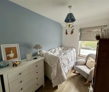 2 bedroom terraced house to rent - Photo 2