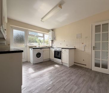 2 bedroom apartment to rent - Photo 6