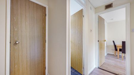 Lumsden Street, Yorkhill, Glasgow, G3 8RH - Photo 2
