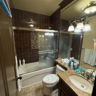 Private Studio, Private Entrance, near Oak & 49th, OCTOBER 1 - Photo 2