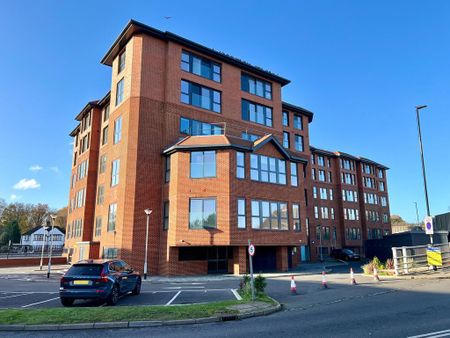 2 bedroom flat to rent - Photo 4