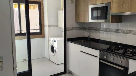 Piso de alquiler en Calle Islandia, 11, Juzgados - Plaza de Toros - Photo 4