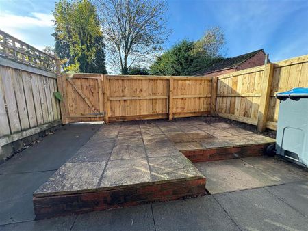 2 bedroom terraced house to rent - Photo 5