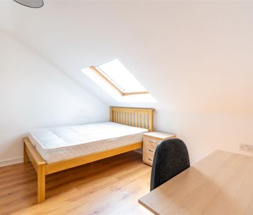 6 bed maisonette to rent in Stratford Road, Heaton, NE6 - Photo 5