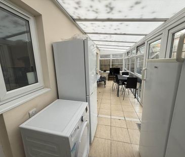 1 bedroom in a house share to rent - Photo 4